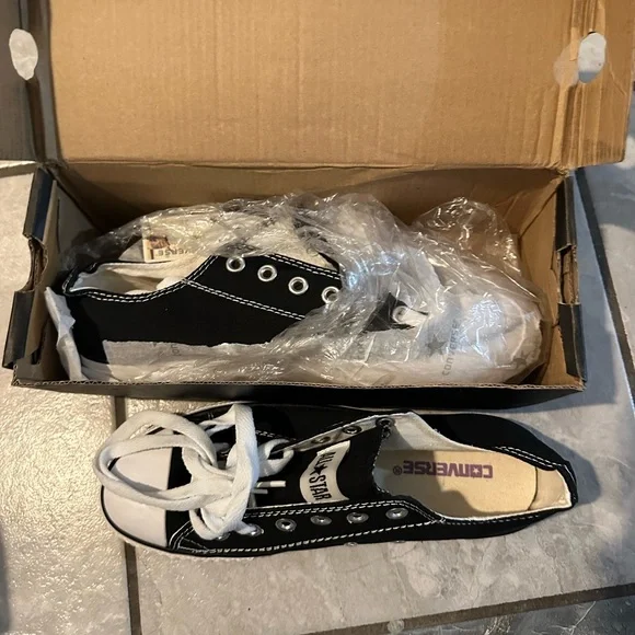 Shoes - Picture 6 of 6